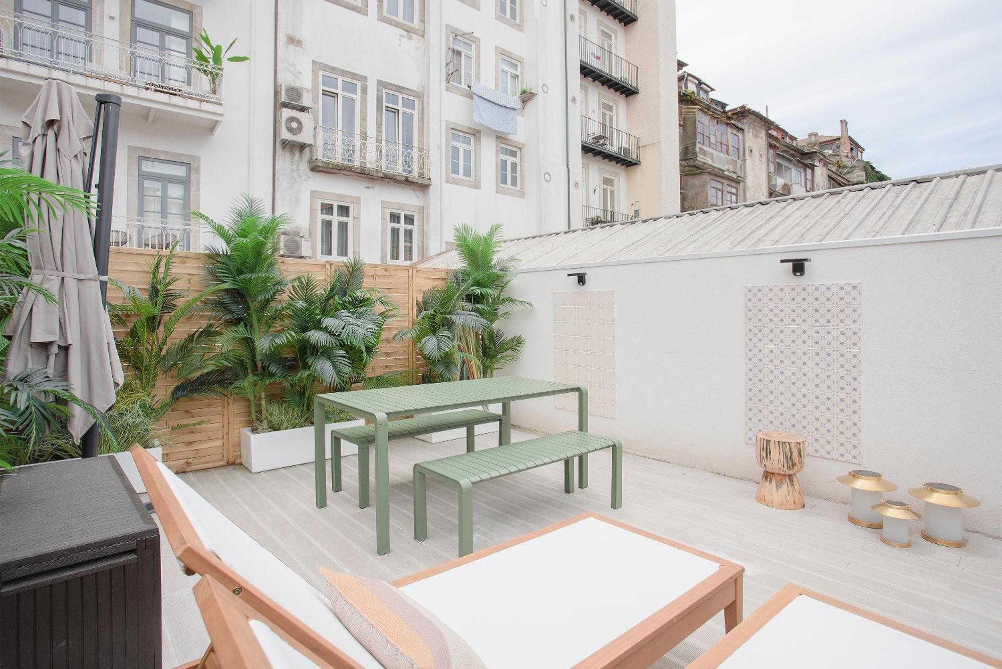 Appartamento Liiiving In Porto - Soho Urban Retreat Esterno foto