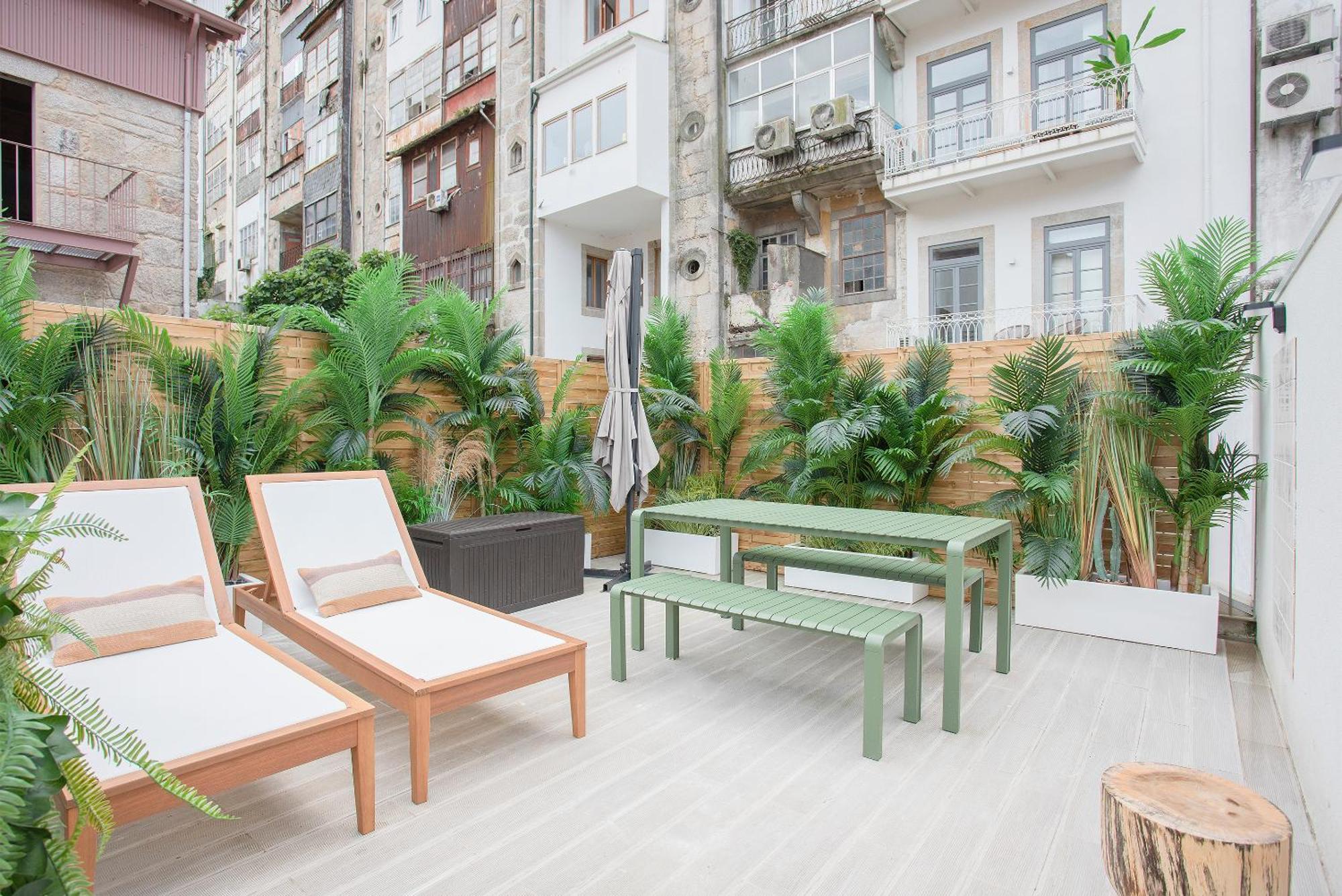 Appartamento Liiiving In Porto - Soho Urban Retreat Esterno foto