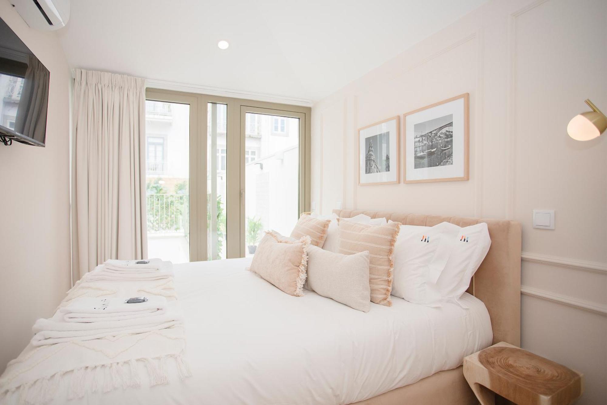 Appartamento Liiiving In Porto - Soho Urban Retreat Esterno foto