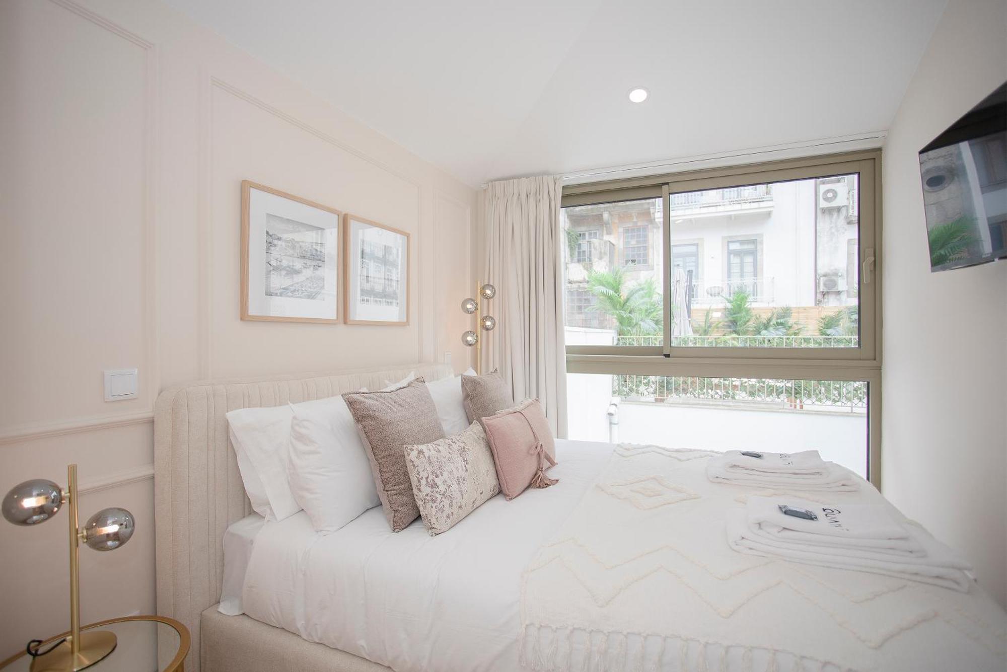 Appartamento Liiiving In Porto - Soho Urban Retreat Esterno foto